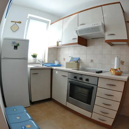 Apartma Brnistra